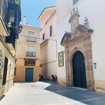 Homely Málaga Parras con terraza Exterior foto